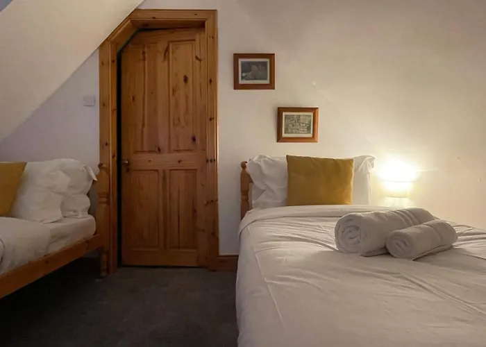 Kerrowdown Cottage-Self Catering For 4 In The Highlands