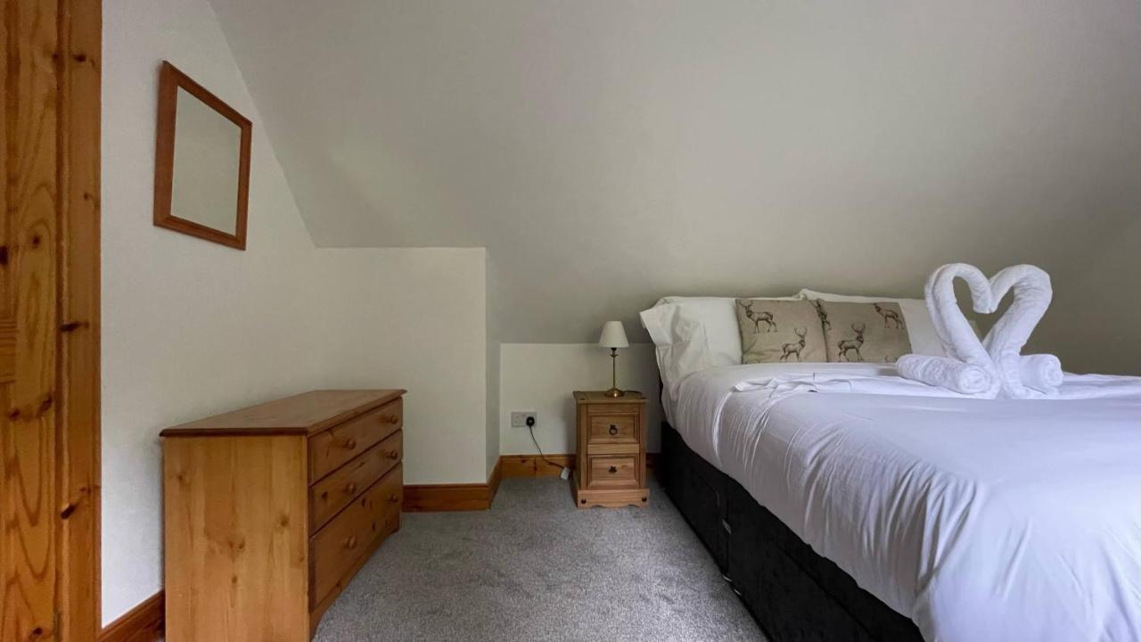 Kerrowdown Cottage-self Catering For 4 In The Highlands
