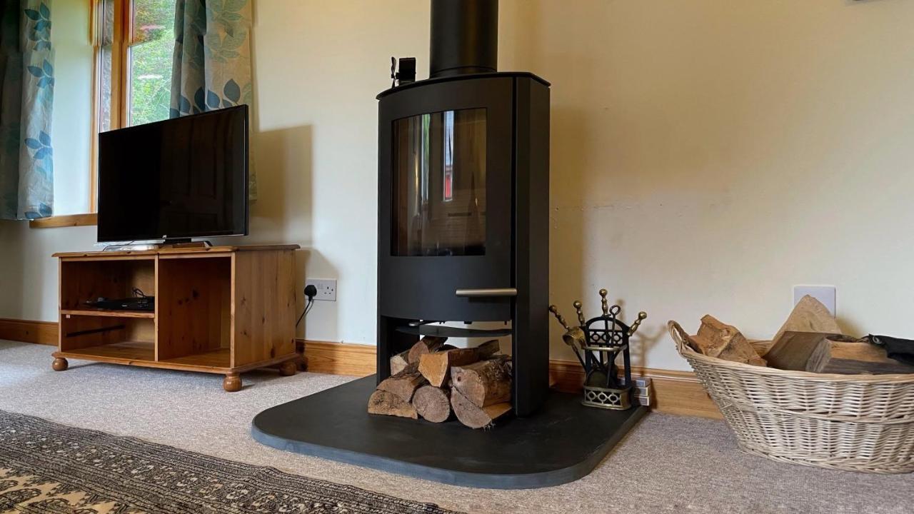 Apartment Kerrowdown Cottage-self Catering For 4 In The Highlands Drumnadrochit
